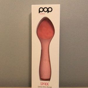 NWT: Pop Sonic-Spade- Face and Neck Beauty Device